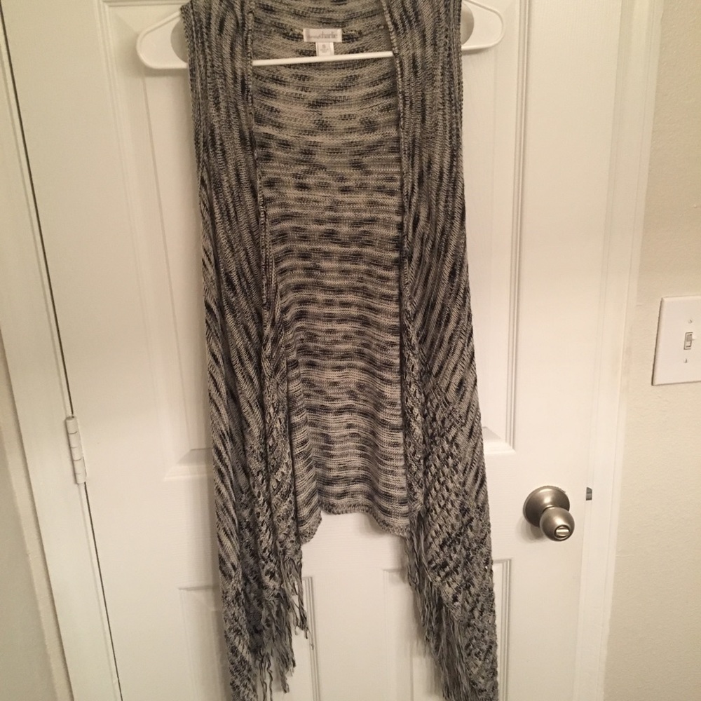 Sleeveless duster/cardigan